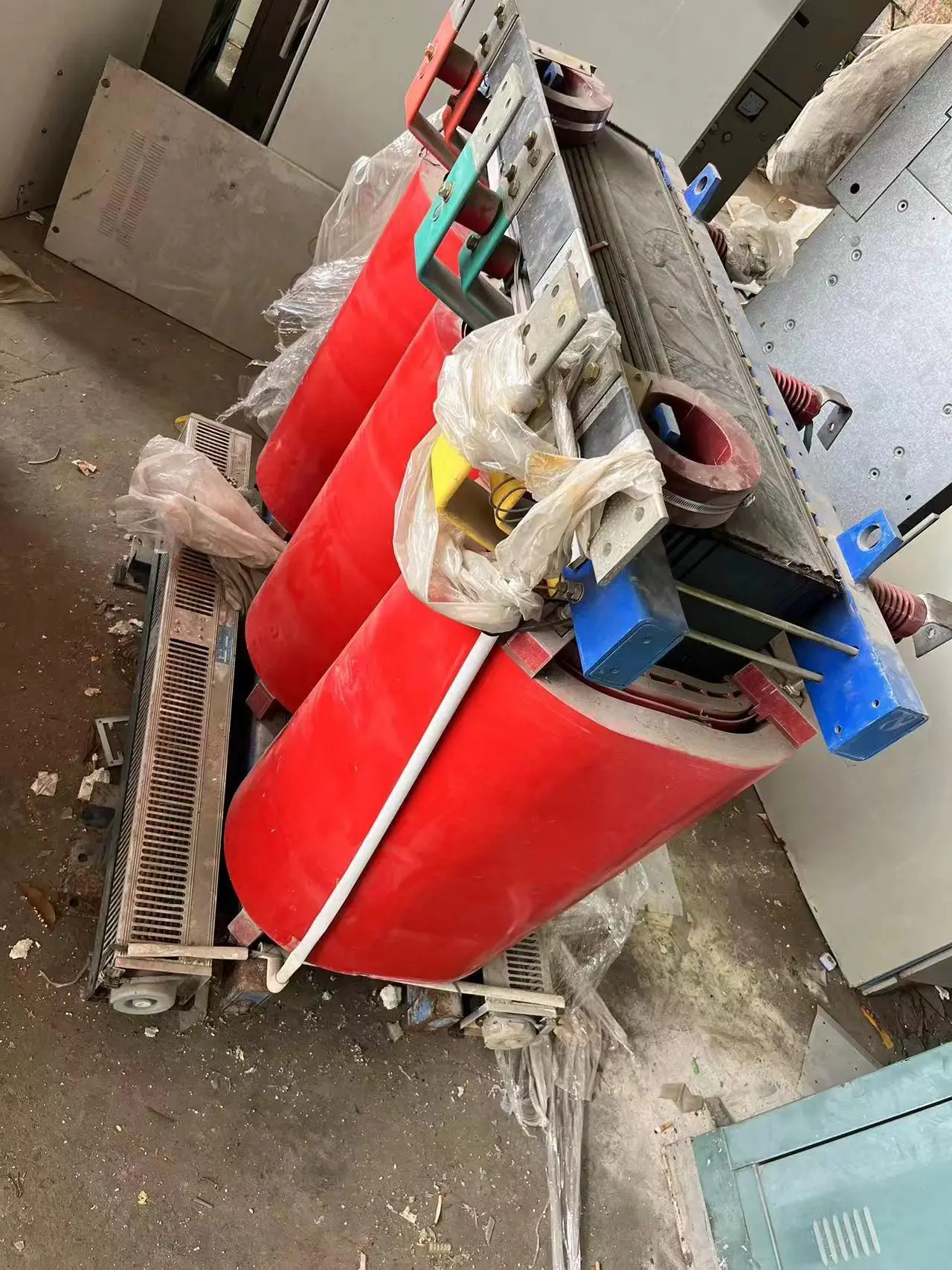 深圳市鑫進發(fā)再生資源回收有限公司：舊變壓器回收價格透明，二手變壓器回收專業(yè)先驅(qū)者