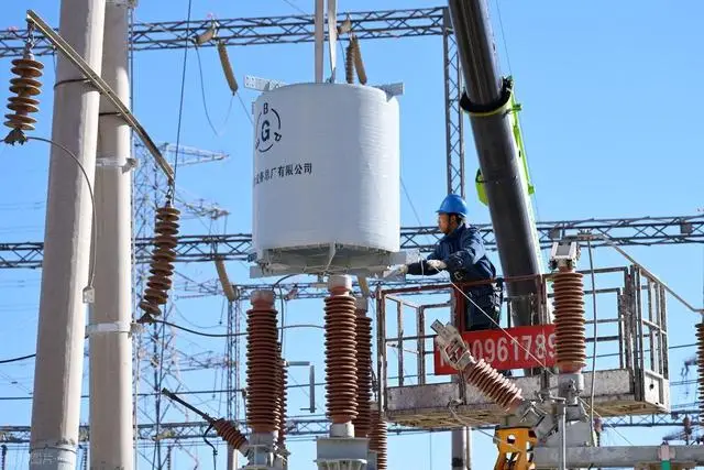 訂單排到2029年、價格飆升30%，歐美為何排隊瘋搶中國變壓器？